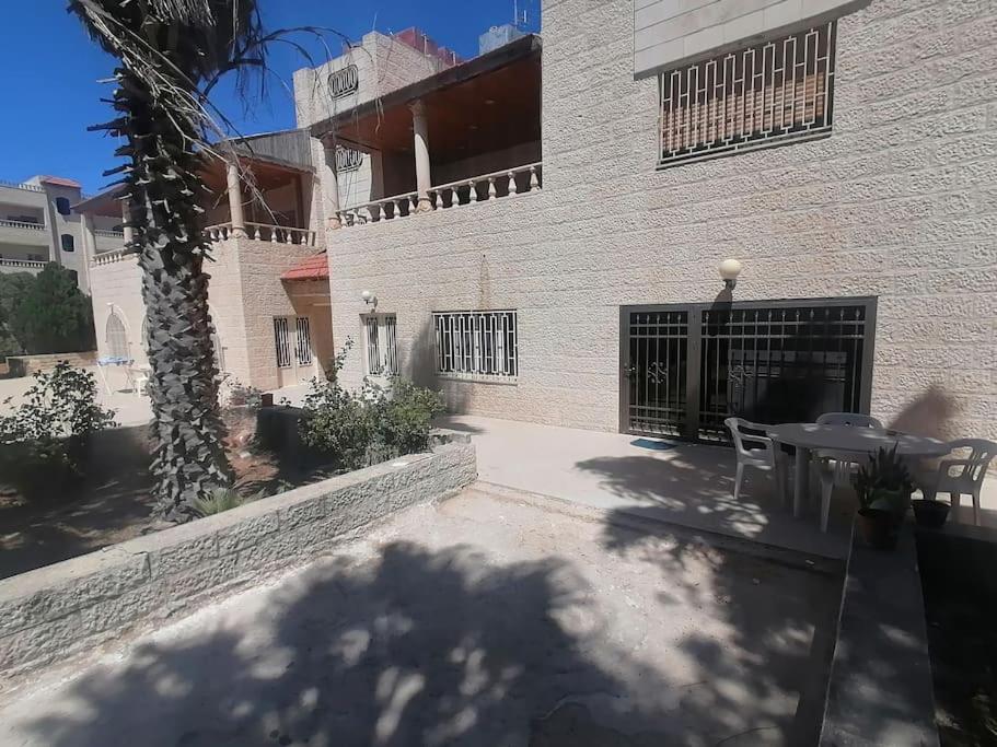 Karrain Villa - Vintage Soul - International Guests-Non-Jordanian Madaba Exterior foto